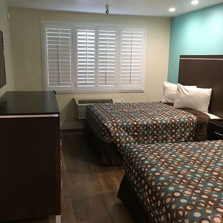 Vagabond Inn Executive - Bakersfield Downtowner الغرفة الصورة