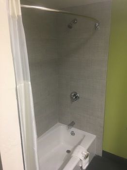 Vagabond Inn Executive - Bakersfield Downtowner المظهر الخارجي الصورة