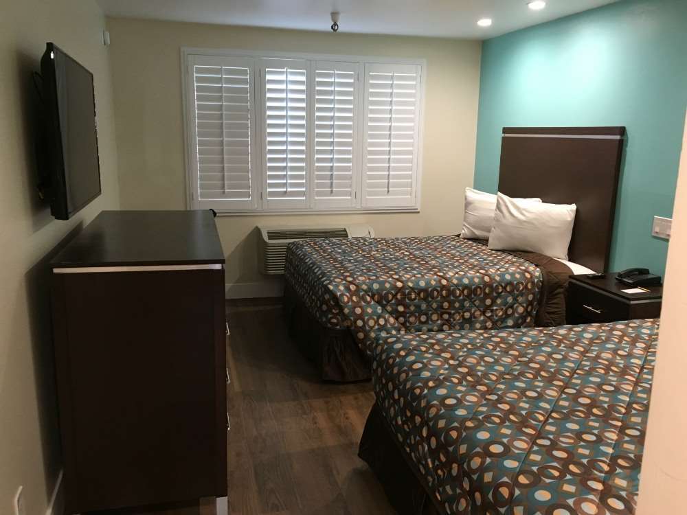 Vagabond Inn Executive - Bakersfield Downtowner الغرفة الصورة