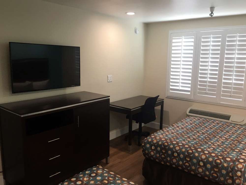 Vagabond Inn Executive - Bakersfield Downtowner الغرفة الصورة