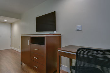 Vagabond Inn Executive - Bakersfield Downtowner المظهر الخارجي الصورة